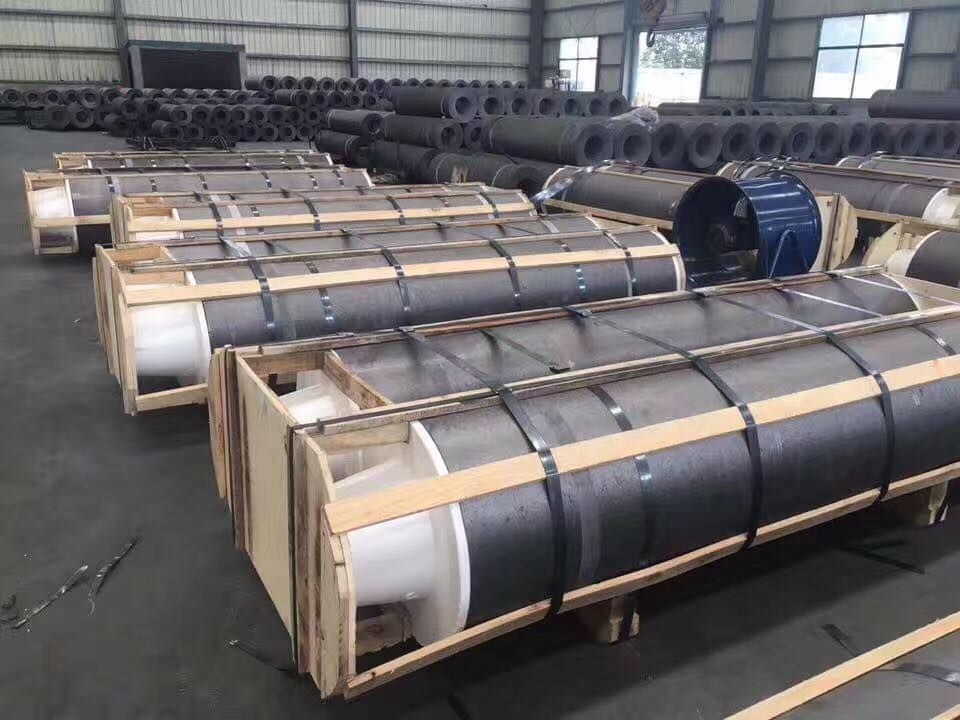 UHP Graphite Electrode for Steel Mills (1)